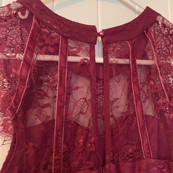 Lovely, never been worn ModCloth Liza Luxe dress - Picture 6 of 6